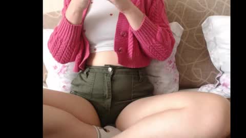 Snapshot of ariel_la chatting on 05/07/26, 08:20 Ariella online show from 05/07/26, 08:20