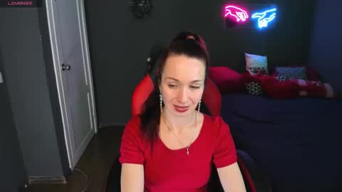 Snapshot of ariel_maritime chatting on 01/10/26, 03:14 Ariella online show from 01/10/26, 03:14