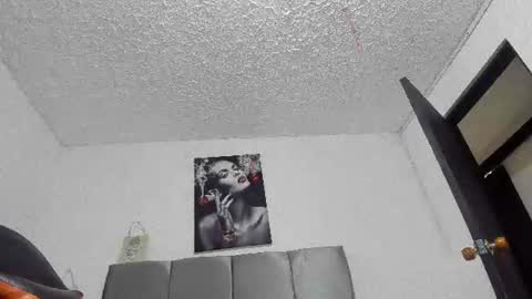 ariel_wish online show from 06/09/26, 01:01