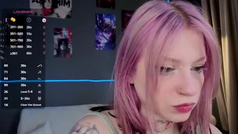 Ariel online show from 05/13/26, 02:14