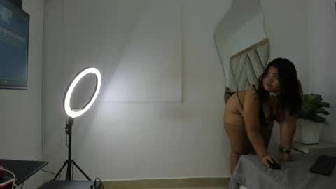 arielasm online show from 11/29/25, 01:25