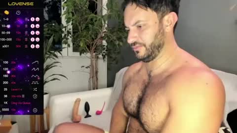 Ariel online show from 01/30/25, 04:37