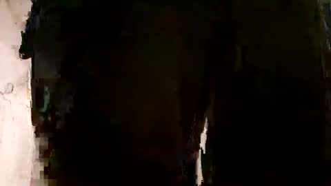 Snapshot of arielferdman chatting on 10/16/25, 07:59 arielferdman online show from 10/16/25, 07:59