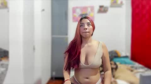 Stephany  online show from 12/12/24, 05:52