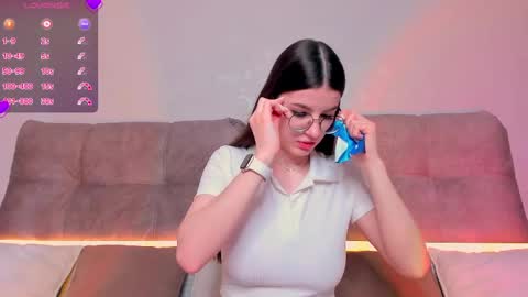 Ariella online show from 02/18/25, 06:04