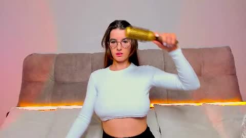 Snapshot of ariellateska chatting on 07/21/26, 01:41 Ariella online show from 07/21/26, 01:41
