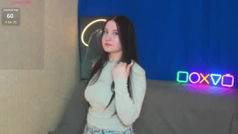 Snapshot of arielnasvish chatting on 03/16/26, 07:29 Hello im Lia online show from 03/16/26, 07:29