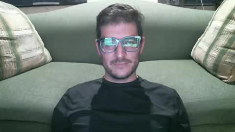 Snapshot of arielsinho chatting on 01/15/26, 11:52 Anon online show from 01/15/26, 11:52