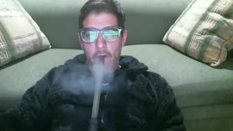 Snapshot of arielsinho chatting on 03/06/26, 05:37 Anon online show from 03/06/26, 05:37