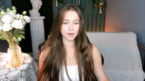 Snapshot of arielsykes chatting on 06/05/26, 06:52 arielsykes online show from 06/05/26, 06:52
