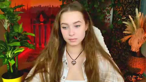 Snapshot of arielsykes chatting on 06/14/26, 05:42 arielsykes online show from 06/14/26, 05:42