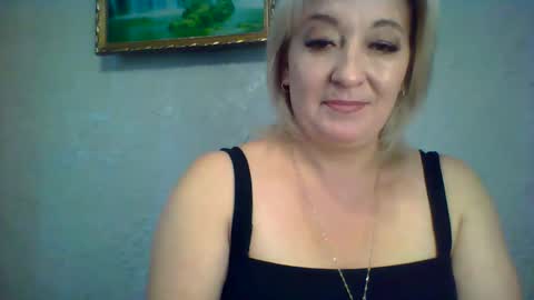 Snapshot of arielxloveresss chatting on 09/26/25, 09:46 ArielXLoveresss online show from 09/26/25, 09:46