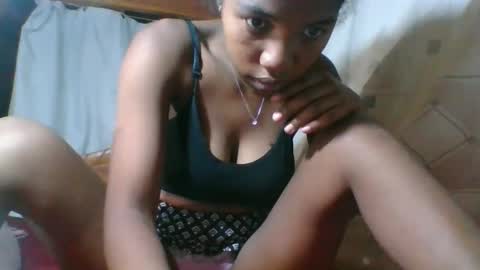 Snapshot of arifla chatting on 10/27/25, 02:15 arifla online show from 10/27/25, 02:15