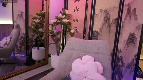Snapshot of arigigomez chatting on 05/08/26, 11:37 Arigi Gomez online show from 05/08/26, 11:37
