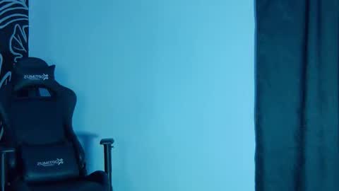 Ari online show from 02/25/25, 07:58