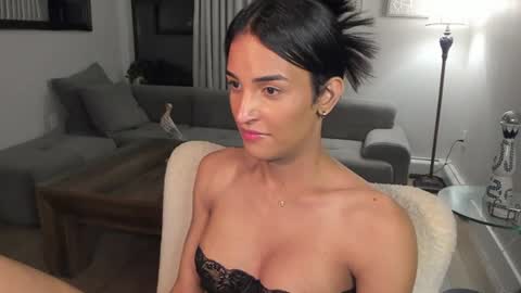 Aria online show from 06/11/26, 02:53