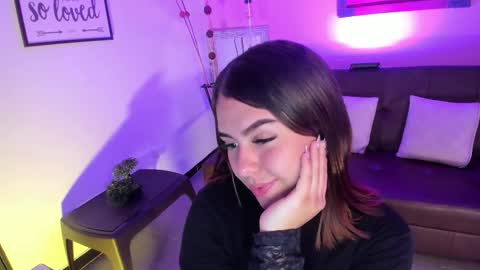  Arianna  online show from 10/16/25, 01:12