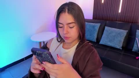  Arianna  online show from 12/14/25, 03:39