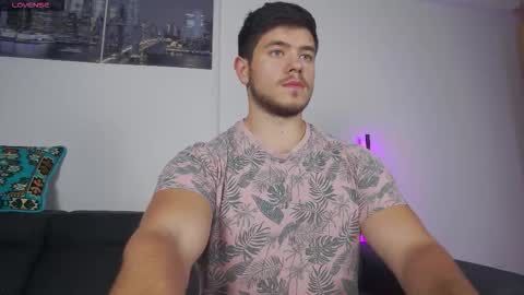 A n g e l  f r o m  H e l l online show from 11/14/25, 02:27