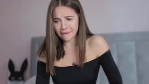 arimilas online show from 09/23/25, 08:17