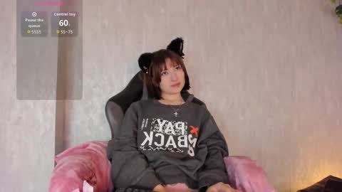 Ariel online show from 11/25/25, 01:00