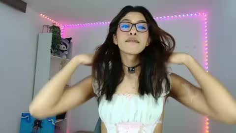arimoon18 online show from 06/23/26, 12:14