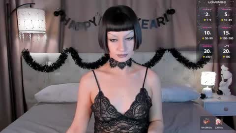 Snapshot of arina_ardeeen chatting on 12/17/25, 04:46 Matilda online show from 12/17/25, 04:46