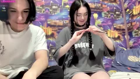 Snapshot of arina_rose chatting on 12/27/24, 03:26 Arinka online show from 12/27/24, 03:26