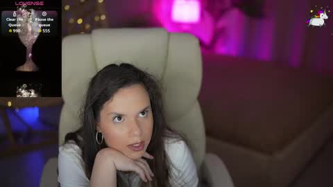 Snapshot of arinavoice chatting on 05/07/26, 01:38 arinavoice online show from 05/07/26, 01:38