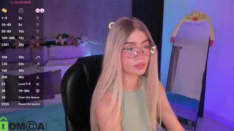 Ari  online show from 12/19/25, 09:11