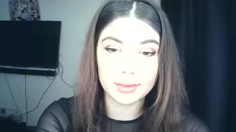 Snapshot of arioness chatting on 03/23/26, 06:12 Daria online show from 03/23/26, 06:12