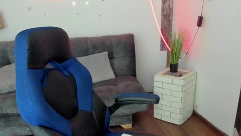 Snapshot of arisha_katy1 chatting on 02/02/25, 03:54 arisha_katy1 online show from 02/02/25, 03:54