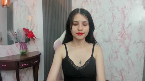 arisha_lee2 online show from 01/05/25, 01:35