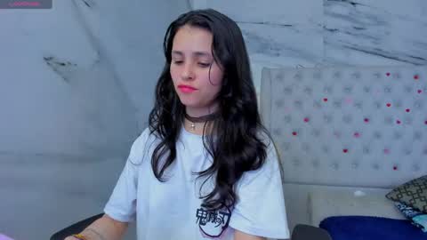 Snapshot of arisha_lee2 chatting on 06/05/26, 01:45 arisha_lee2 online show from 06/05/26, 01:45