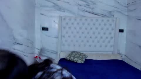 celina online show from 09/26/25, 02:43