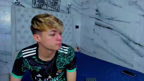 celina online show from 11/07/25, 12:10