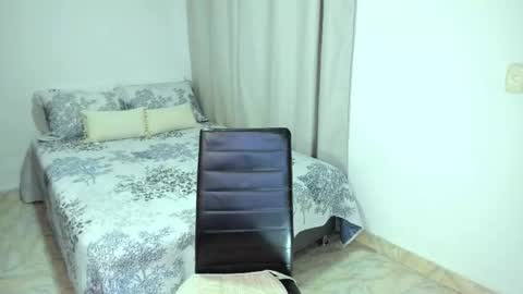aristena_01 online show from 05/10/26, 01:44