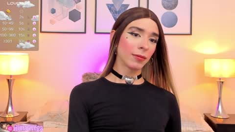 Snapshot of arivega chatting on 12/15/24, 10:39   Nice to meet you  thumb up me please its important I  LOOK MY BIO DOWN online show from 12/15/24, 10:39
