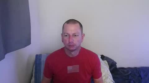 Snapshot of arizona222222 chatting on 02/14/26, 04:09 luv2benawty online show from 02/14/26, 04:09