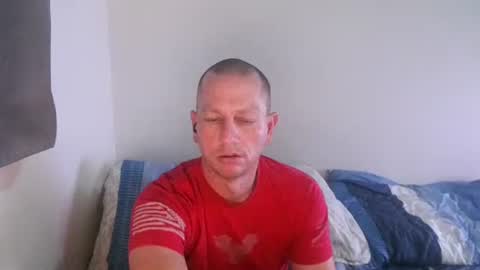 Snapshot of arizona222222 chatting on 02/18/26, 10:22 luv2benawty online show from 02/18/26, 10:22