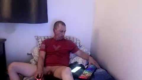 Snapshot of arizona222222 chatting on 03/07/26, 01:13 luv2benawty online show from 03/07/26, 01:13