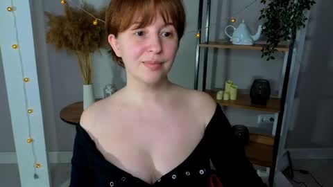 Snapshot of arizzzona_baby chatting on 05/03/26, 01:39 Arizona online show from 05/03/26, 01:39