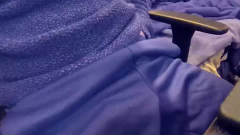 Snapshot of arky1988 chatting on 12/20/25, 12:51 arky1988 online show from 12/20/25, 12:51