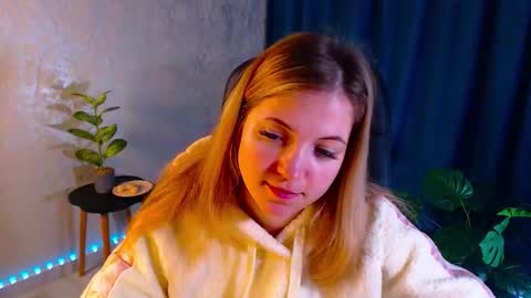 Arlana online show from 10/11/25, 01:38