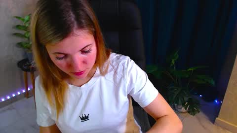 Arlana online show from 10/26/25, 07:47