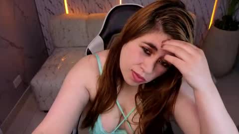 Online 1400 2100 online show from 04/08/26, 12:27