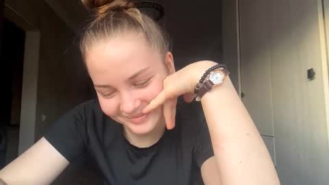 Snapshot of arlettejasica chatting on 03/01/26, 03:14 Liza online show from 03/01/26, 03:14