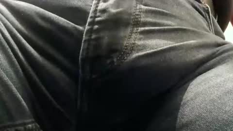 Snapshot of armandbigcock_juceswallower chatting on 12/02/25, 04:35 armandbigcock_juceswallower online show from 12/02/25, 04:35