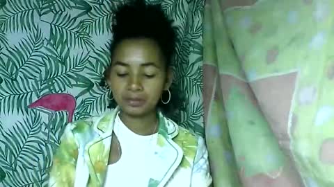 armonnette9794 online show from 05/12/26, 04:09