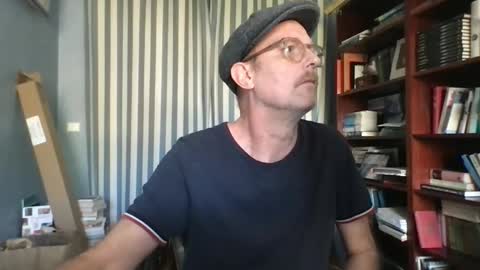 Snapshot of arn7169 chatting on 04/17/26, 12:19 Arn online show from 04/17/26, 12:19